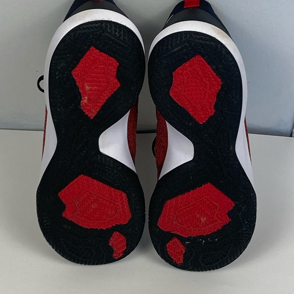 Nike Sport Shoes . - Picture 4 of 6